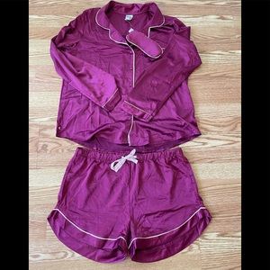 Women’s sleepwear pajama set (L)